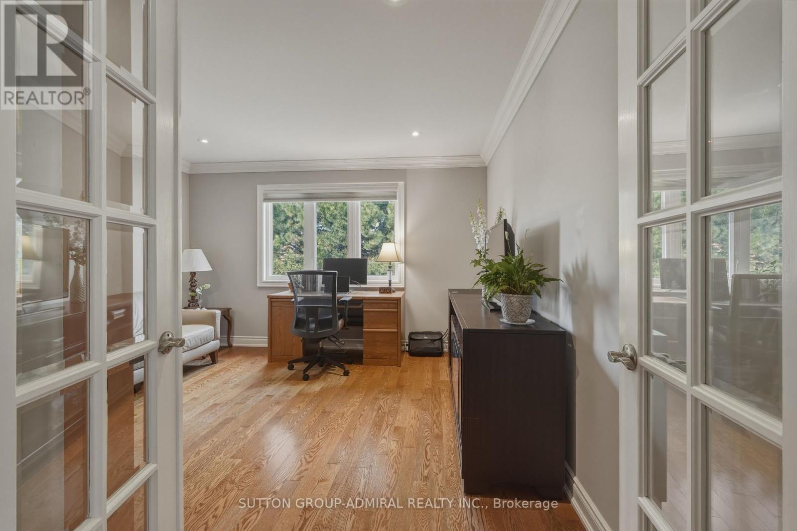 90 Brillinger Street Property Photo 22