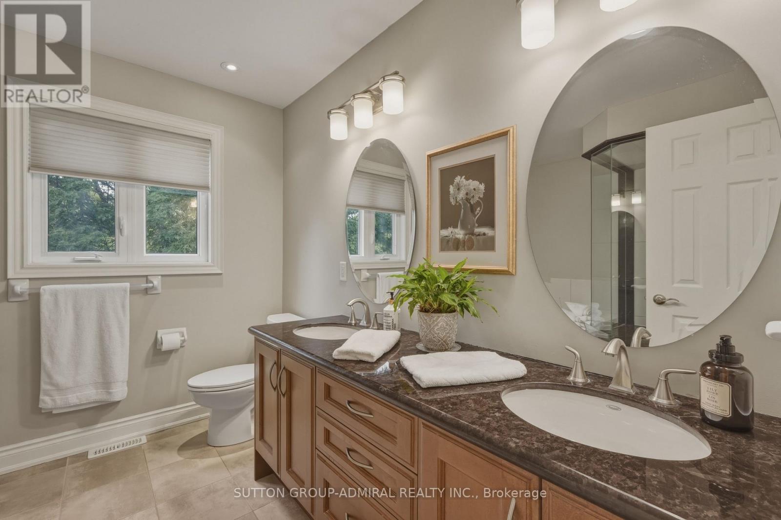 90 Brillinger Street Property Photo 25
