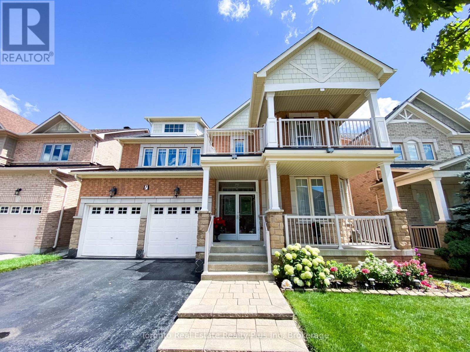 7 BRAEHEAD DRIVE