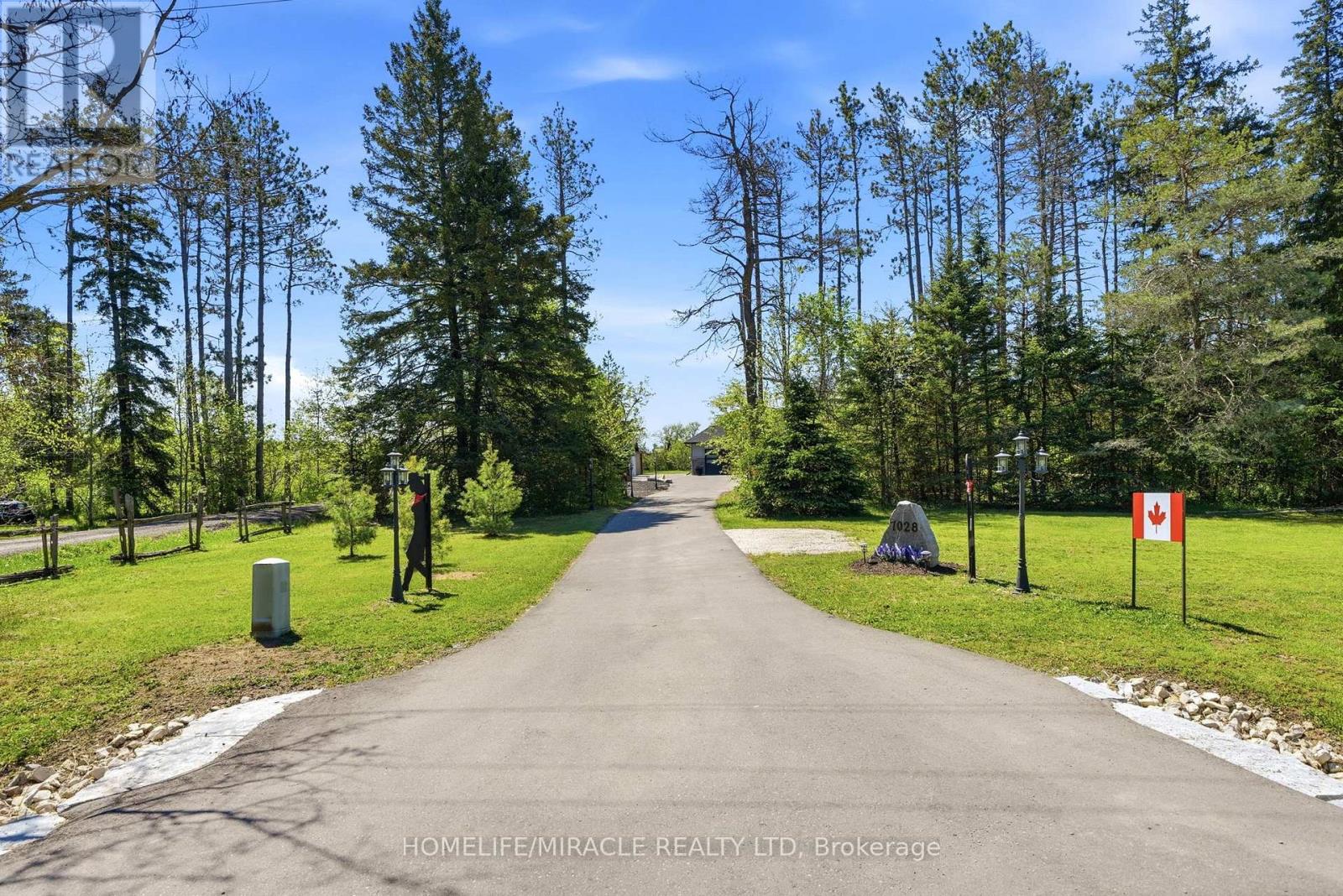 7028 Pine Plains Road Property Photo 3