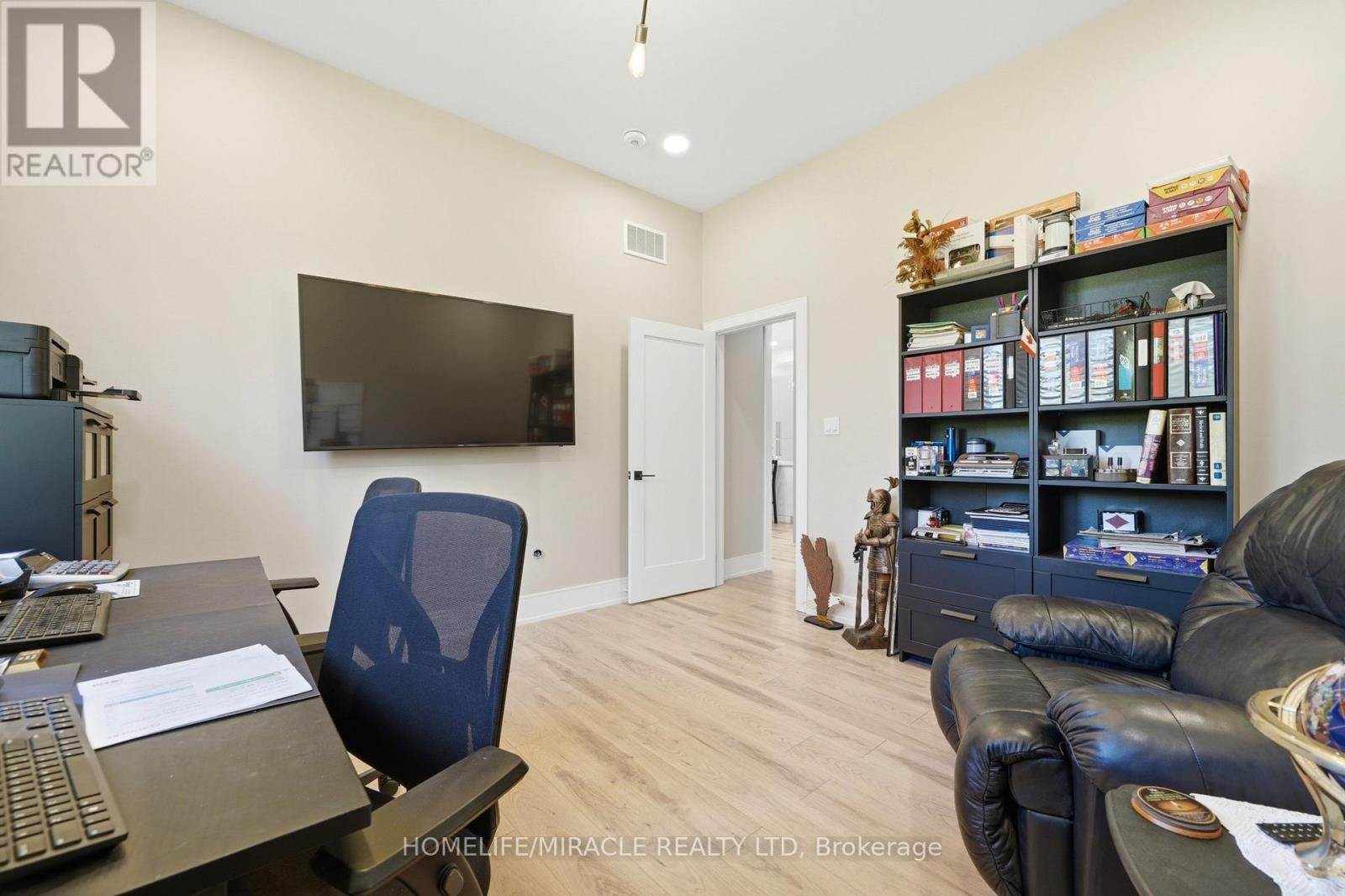 7028 Pine Plains Road Property Photo 25