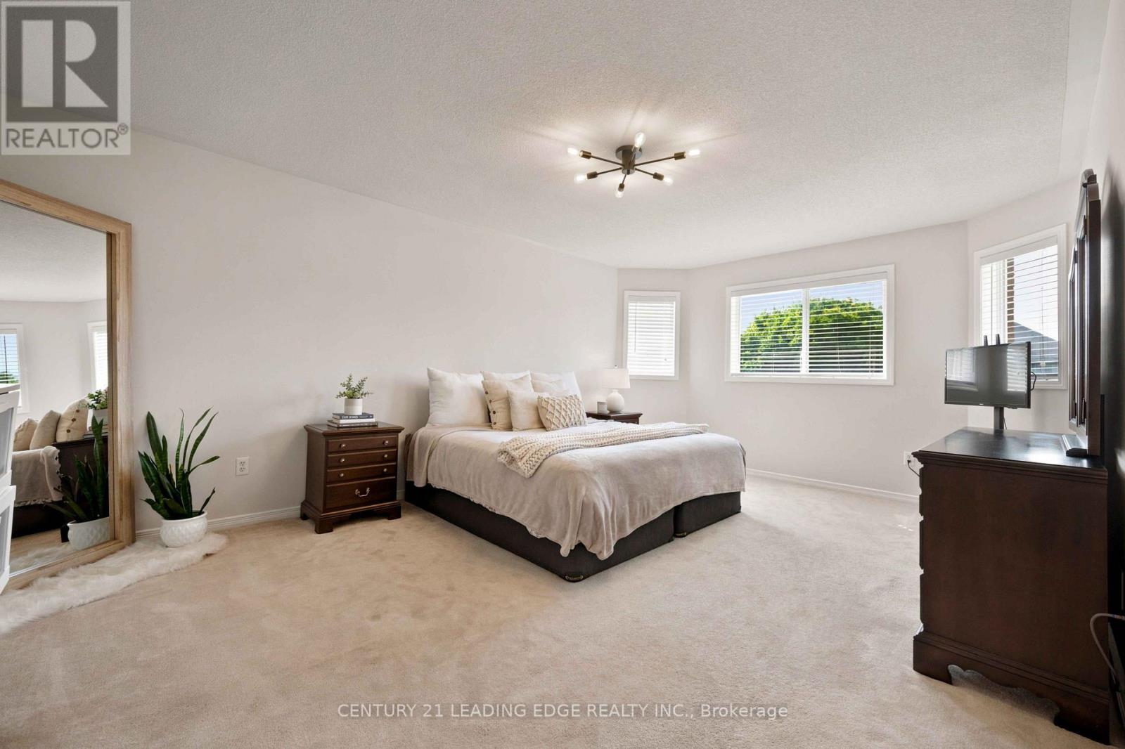 16 Bolster Lane Property Photo 19