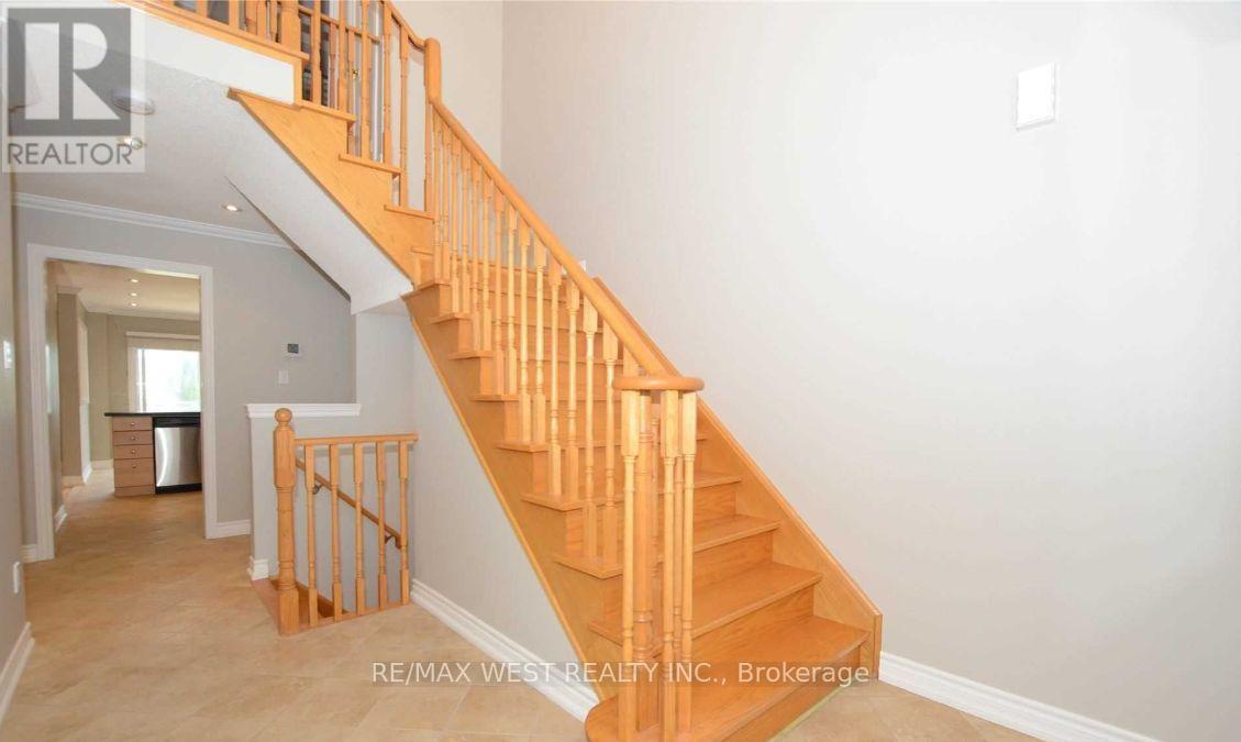 49 Bestview Crescent Property Photo 2