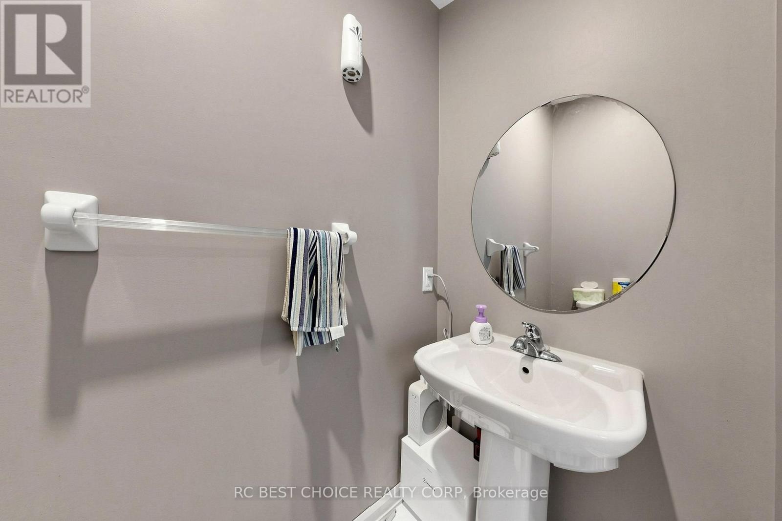 18 Chauncey Court Property Photo 19