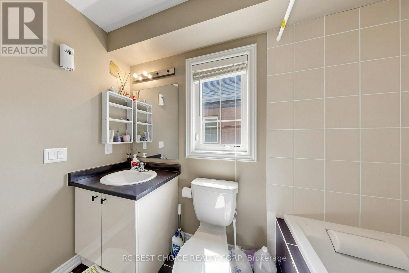 18 Chauncey Court Property Photo 35