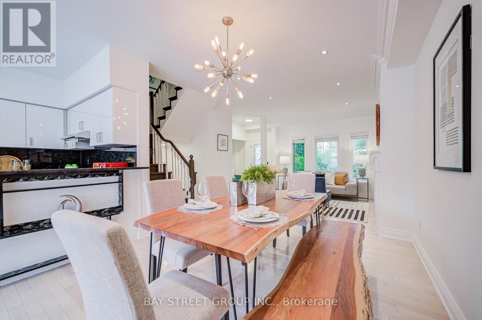 5 Luxton Avenue Property Photo 10