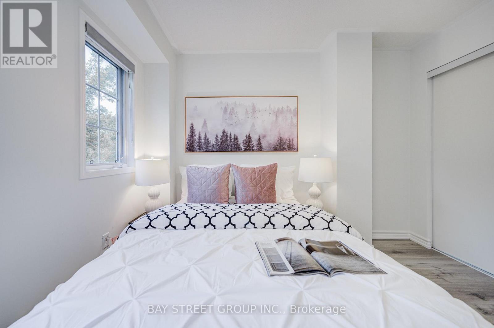 5 Luxton Avenue Property Photo 37