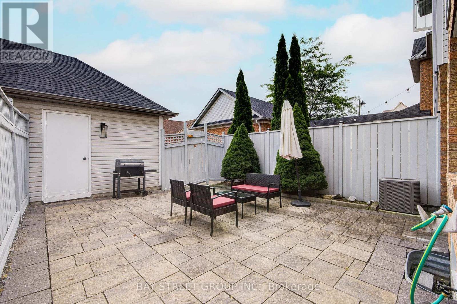 5 Luxton Avenue Property Photo 50