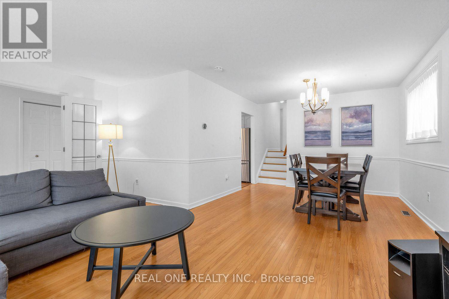 10 Devins Drive Property Photo 4