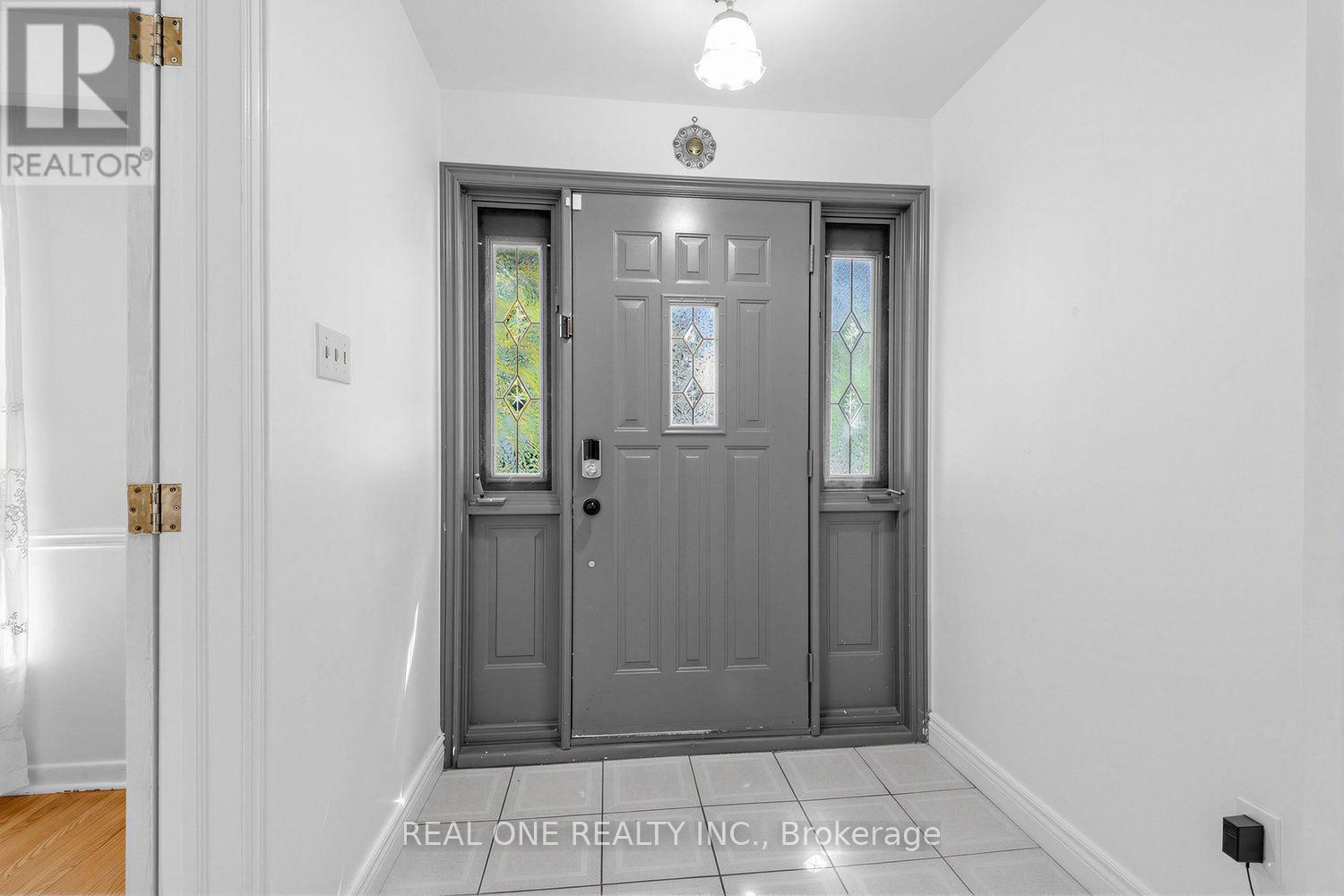 10 Devins Drive Property Photo 27