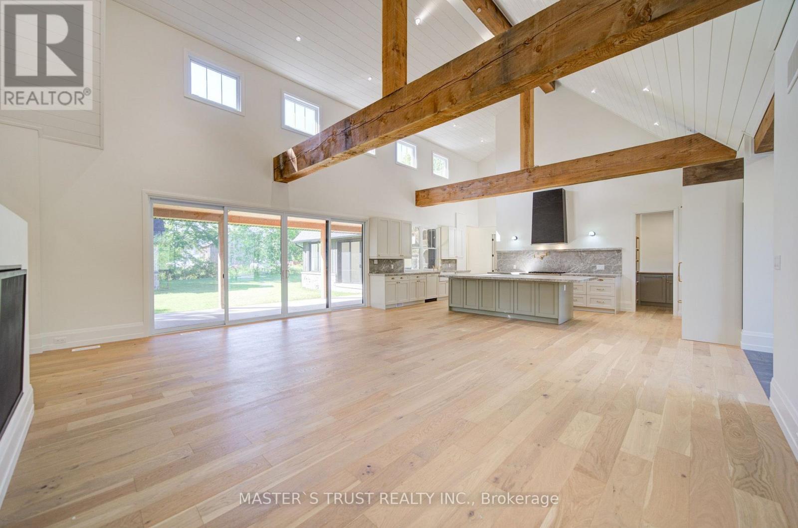 1109 2nd Line Property Photo 17