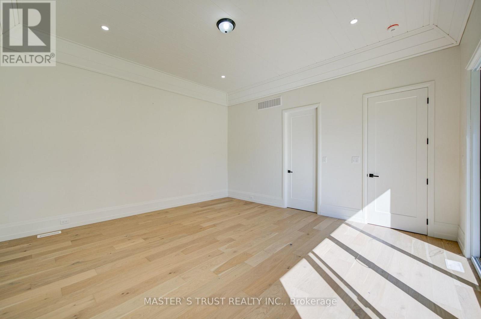 1109 2nd Line Property Photo 36