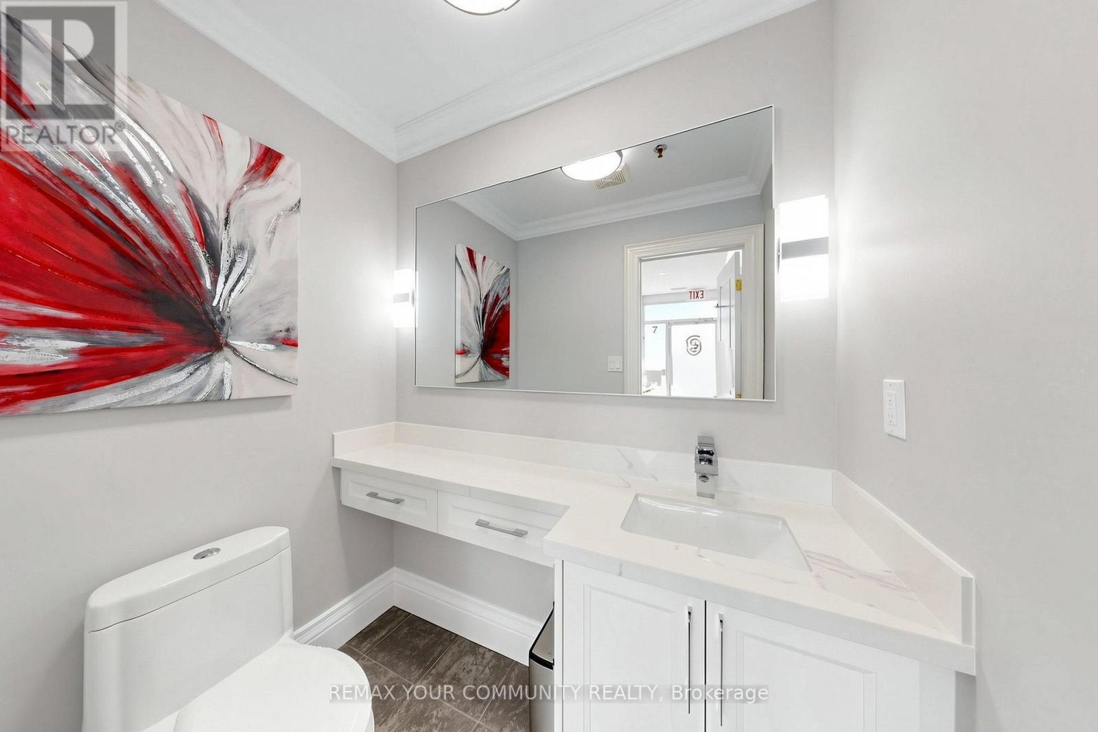7 - 561 Edward Avenue Property Photo 31