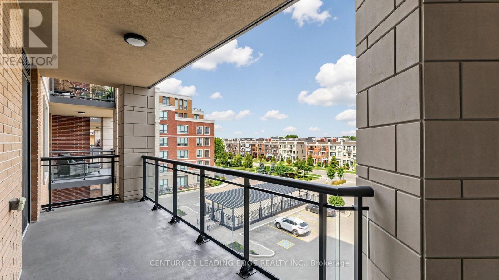 417 - 25 Baker Hill Boulevard Property Photo 13