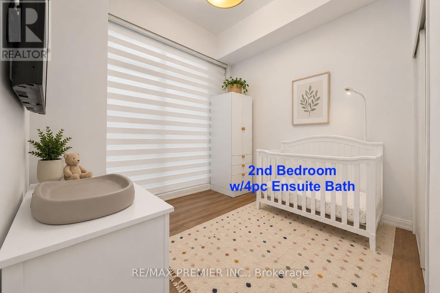 #1012 - 99 Eagle Rock Way Property Photo 12