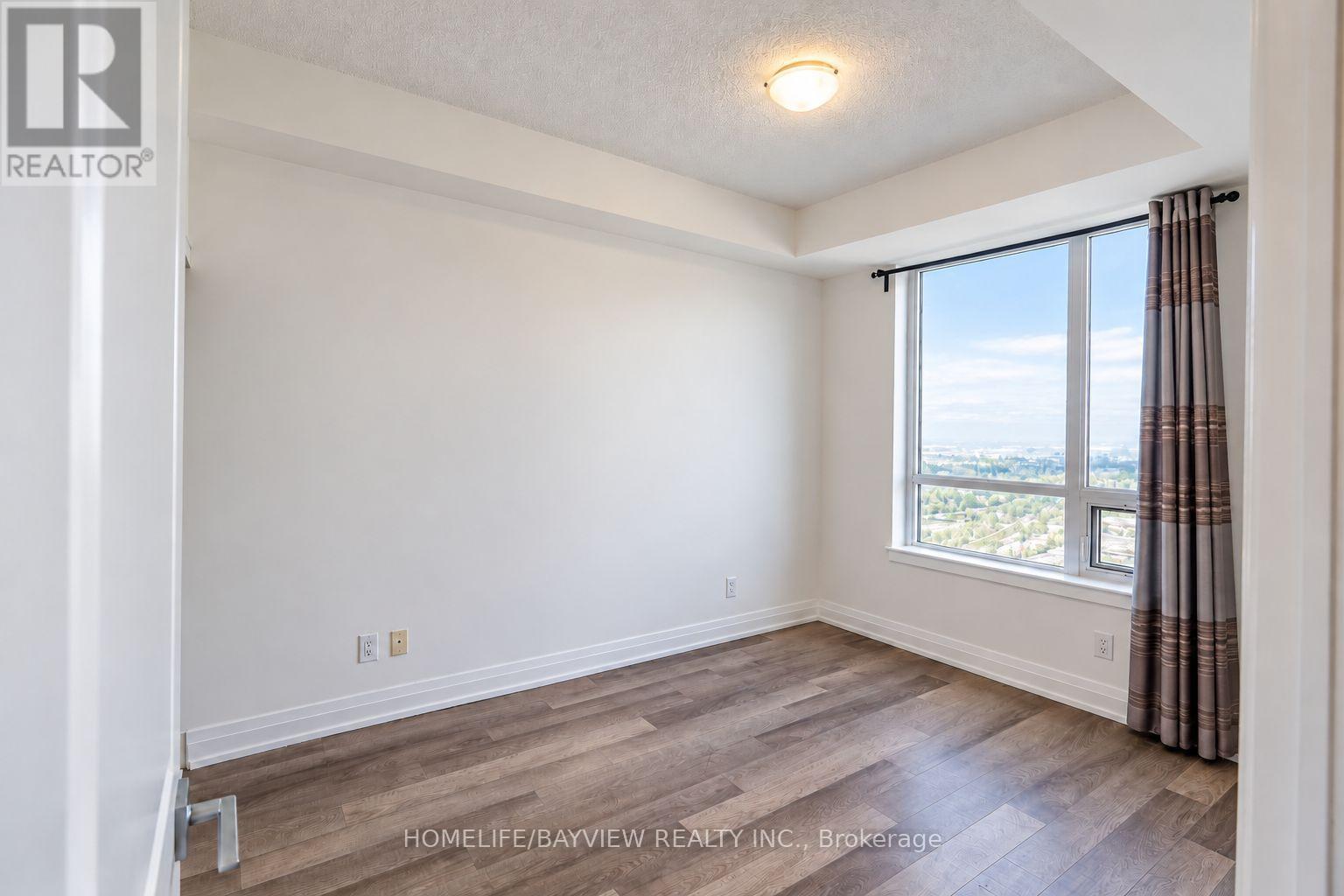 2403 - 7165 Yonge Street Property Photo 20