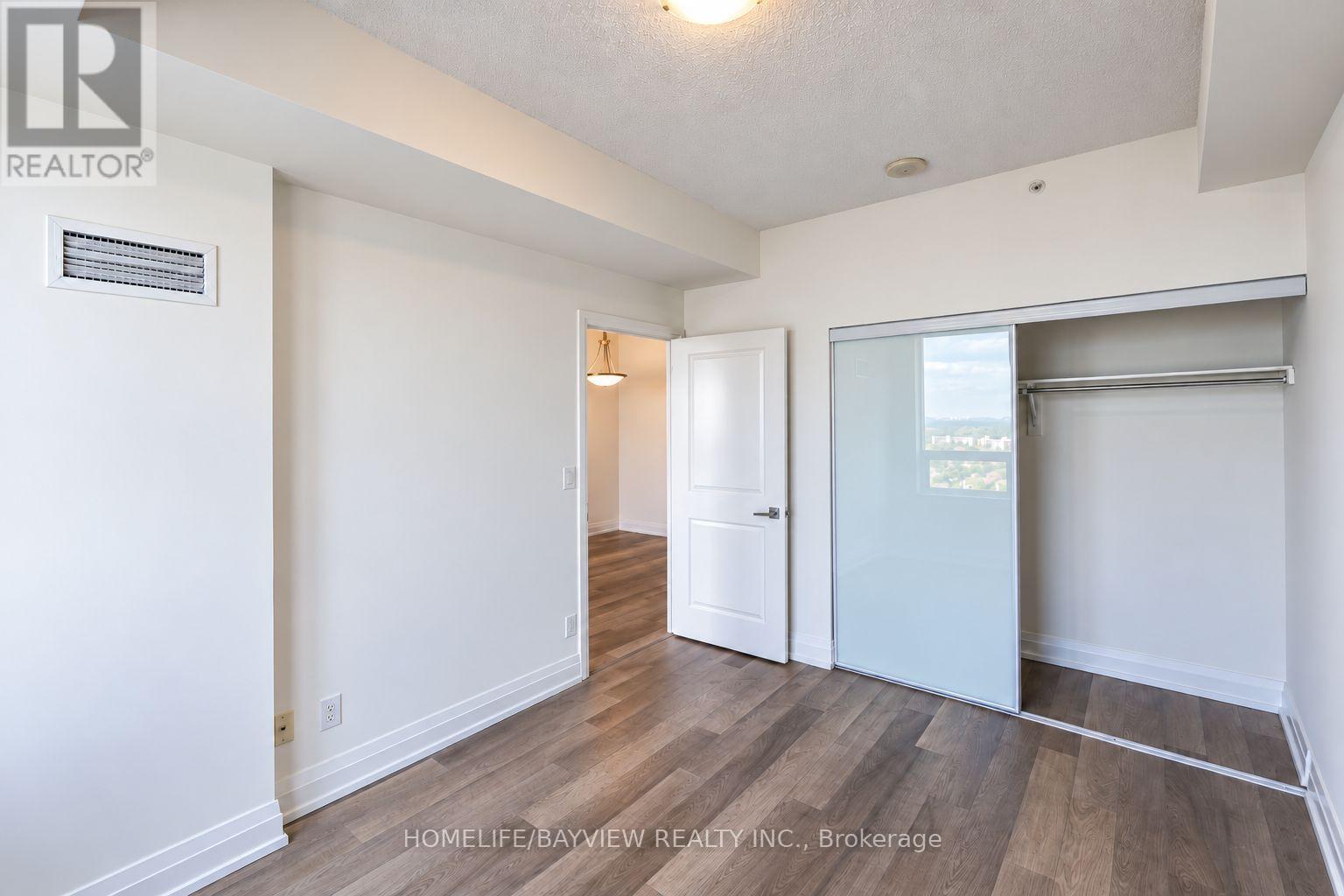 2403 - 7165 Yonge Street Property Photo 21