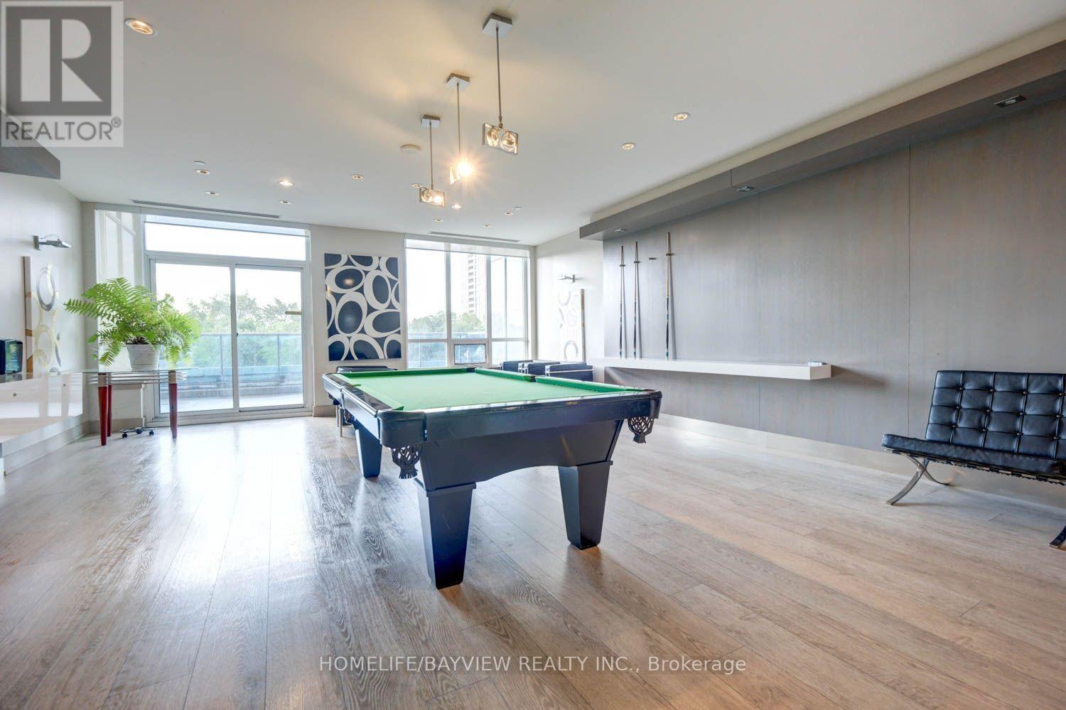 2403 - 7165 Yonge Street Property Photo 32