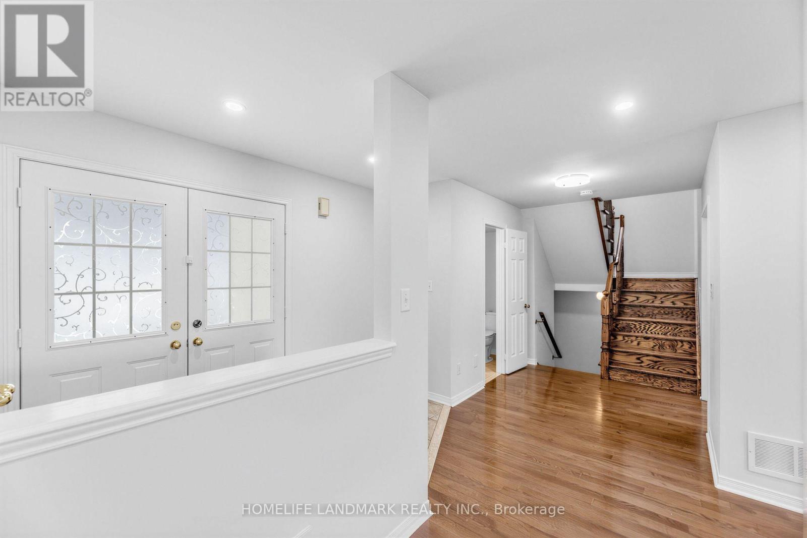 86 Laurier Avenue Property Photo 8