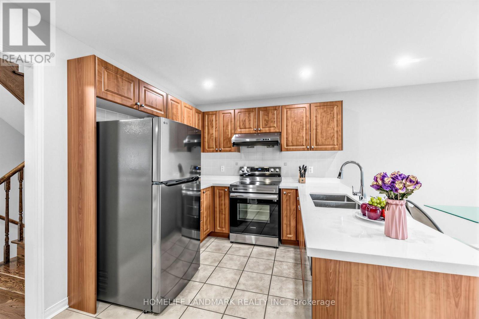 86 Laurier Avenue Property Photo 10