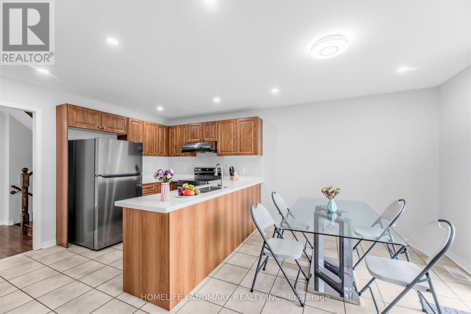 86 Laurier Avenue Property Photo 14