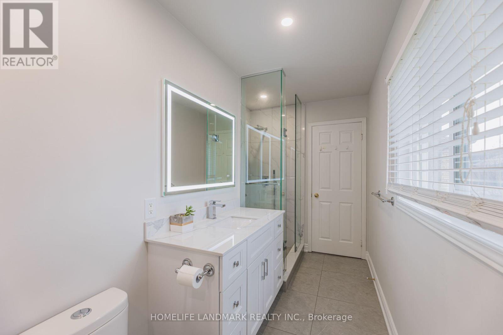 86 Laurier Avenue Property Photo 24