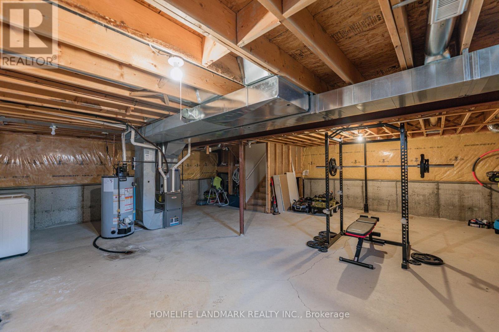 86 Laurier Avenue Property Photo 34