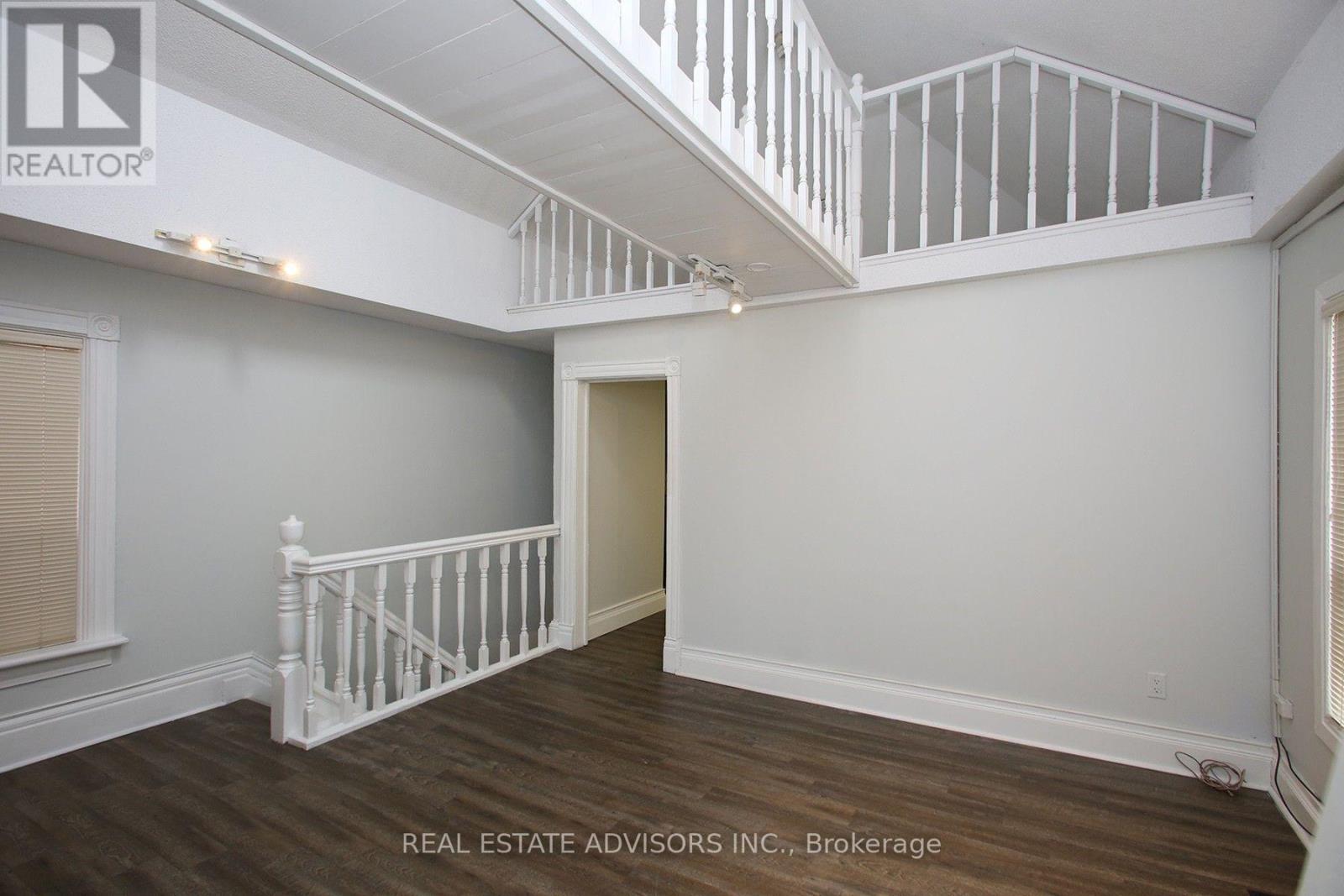 7924 Kipling Avenue Property Photo 19