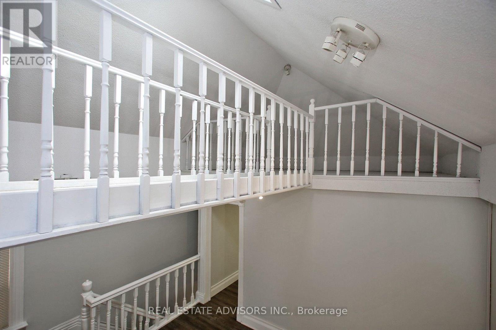 7924 Kipling Avenue Property Photo 20