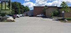 4400 Highway 7 E Property Photo 2