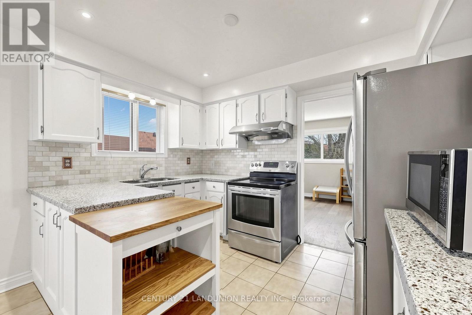 329 Atha Avenue Property Photo 8