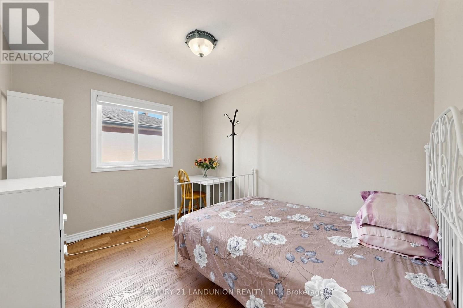 329 Atha Avenue Property Photo 18