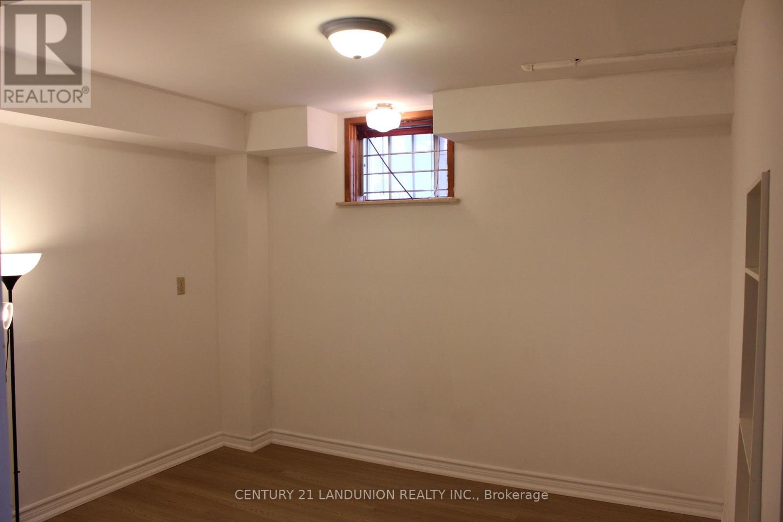 329 Atha Avenue Property Photo 28