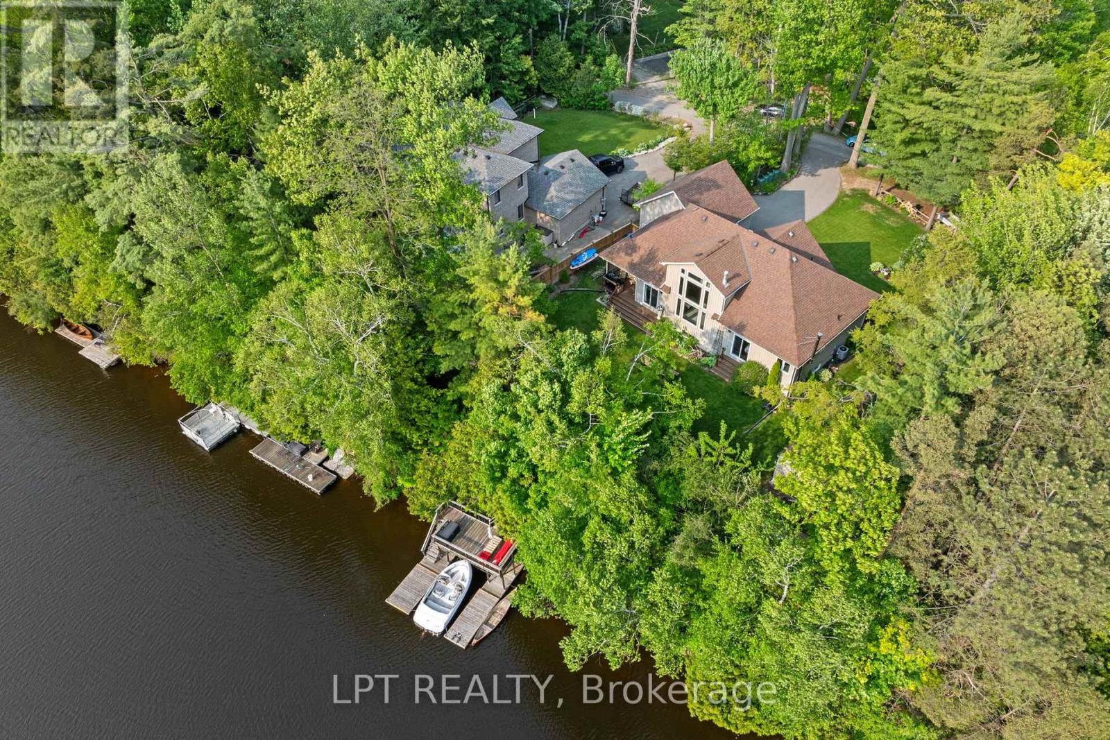 2 Birch Knoll Road Property Photo 1