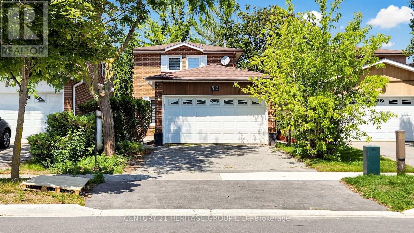 52 Lund Street Property Photo 1