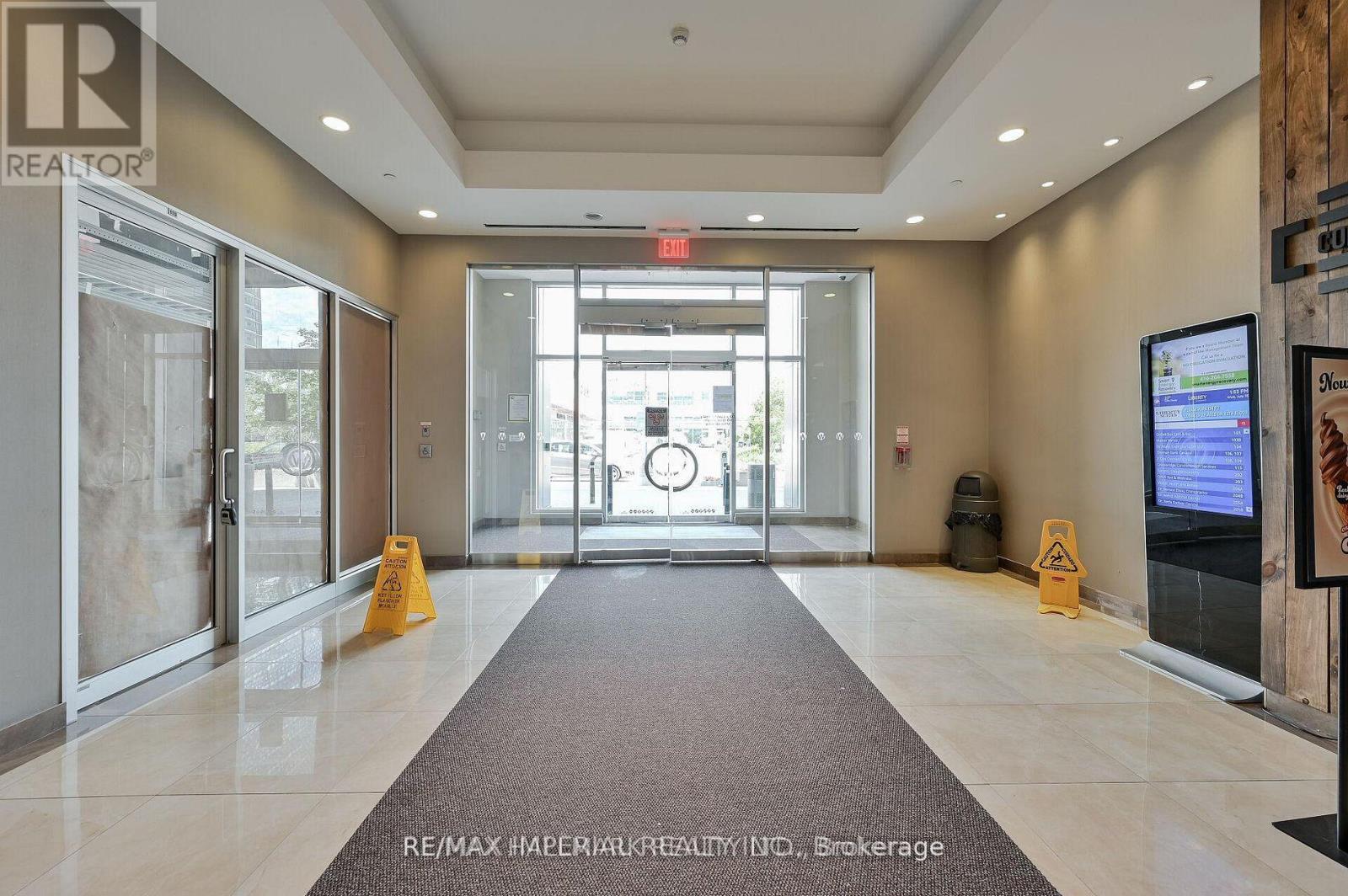 1104 - 7191 Yonge Street Property Photo 3