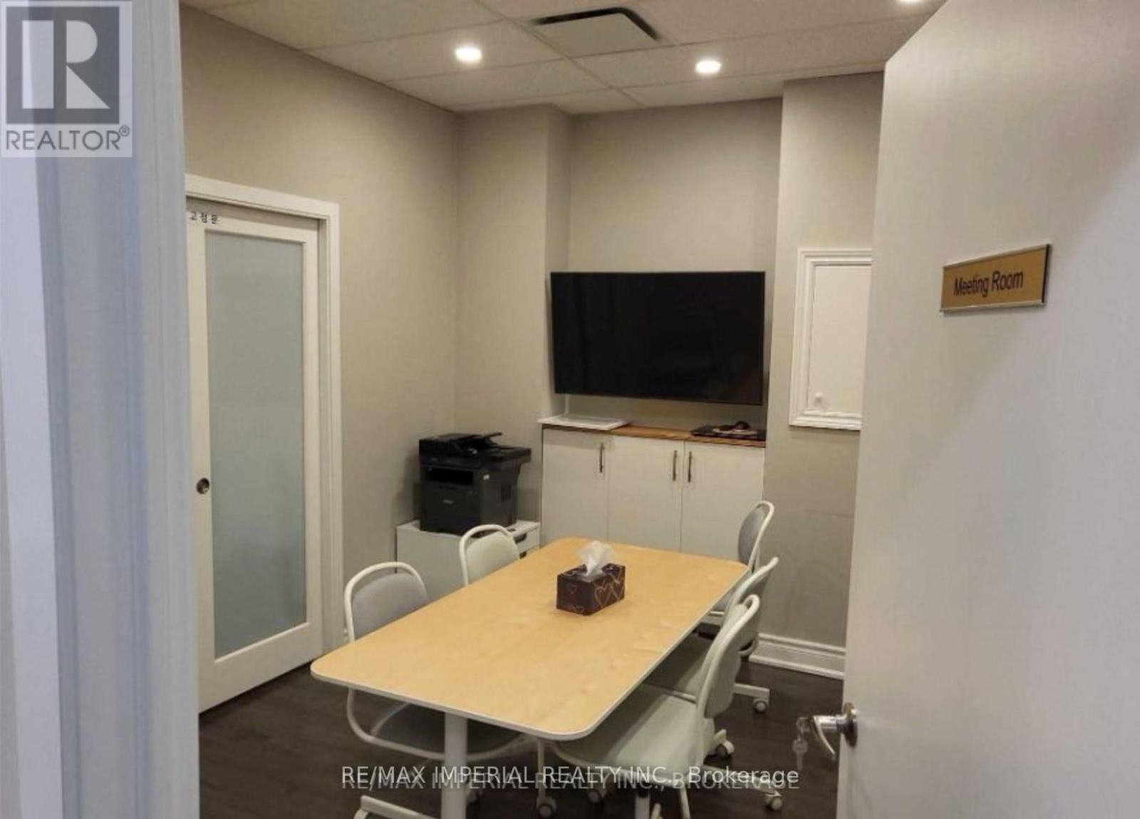 1104 - 7191 Yonge Street Property Photo 12