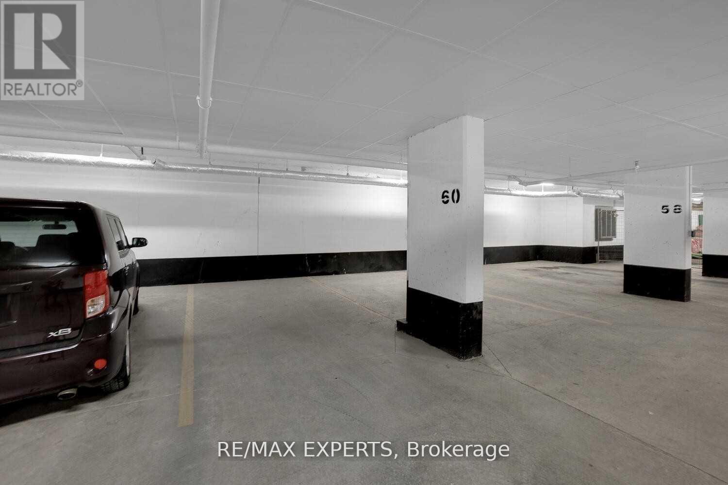 309 - 1709 Bur Oak Avenue Property Photo 19