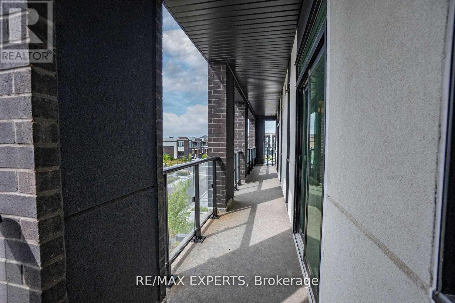 309 - 1709 Bur Oak Avenue Property Photo 26