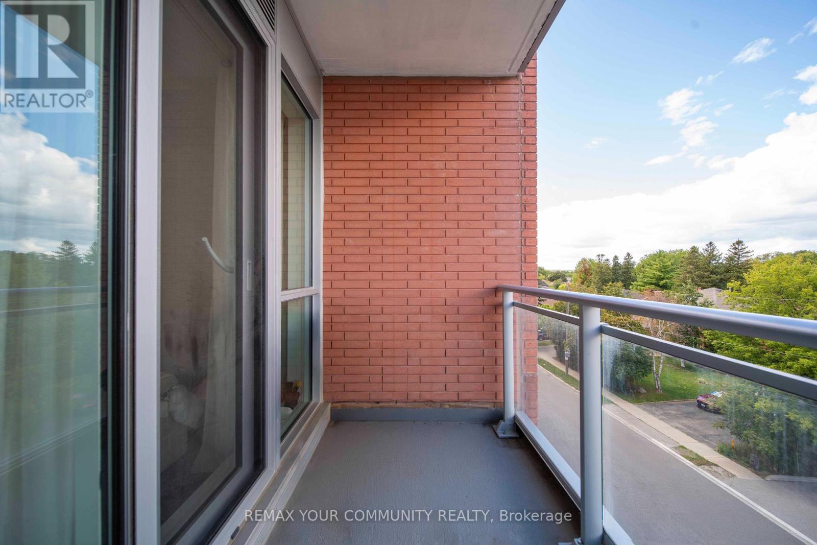322 - 8888 Yonge Street Property Photo 18