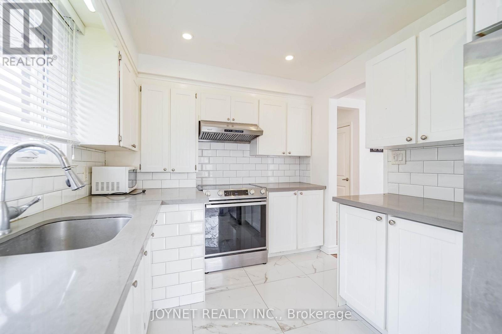 299 Palmer Avenue Property Photo 10