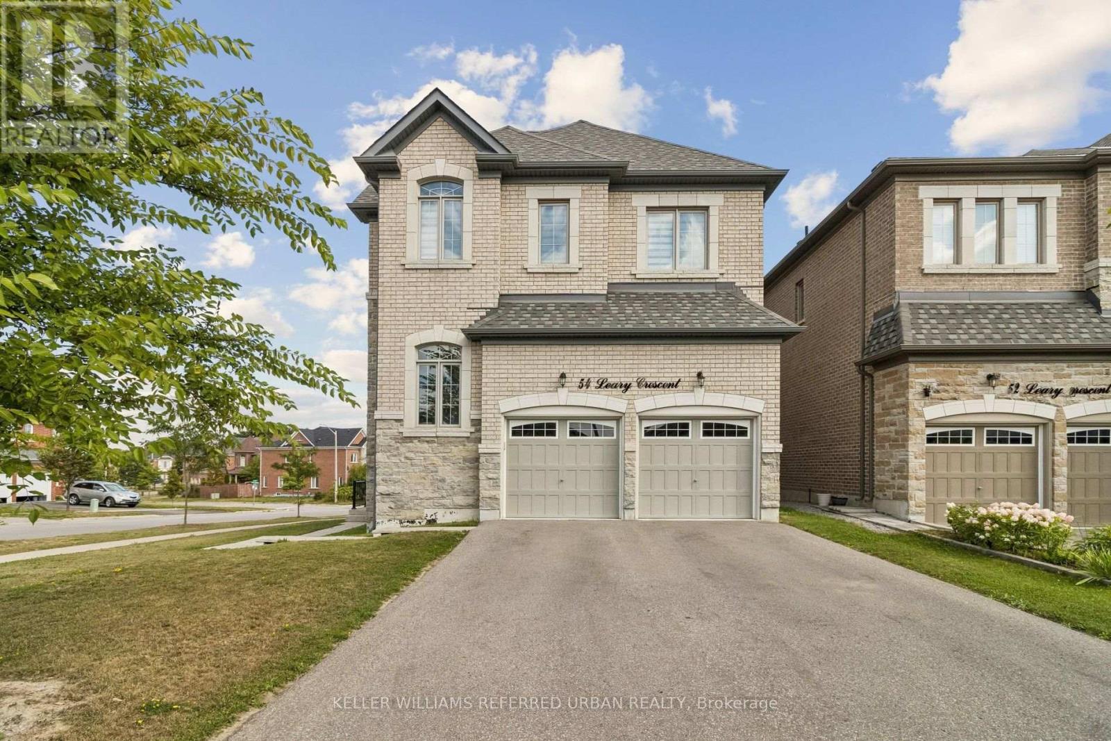 54 LEARY CRESCENT