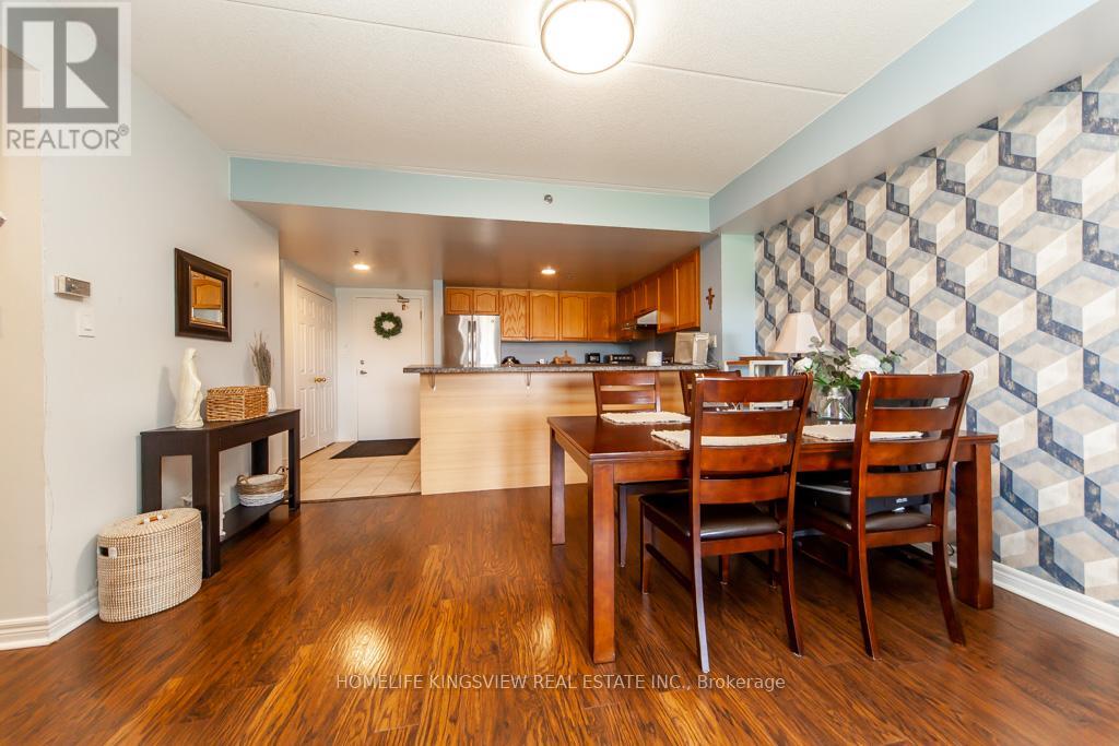 301 - 7428 Markham Road Property Photo 9