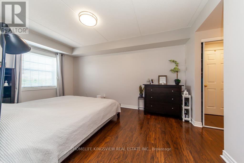 301 - 7428 Markham Road Property Photo 17