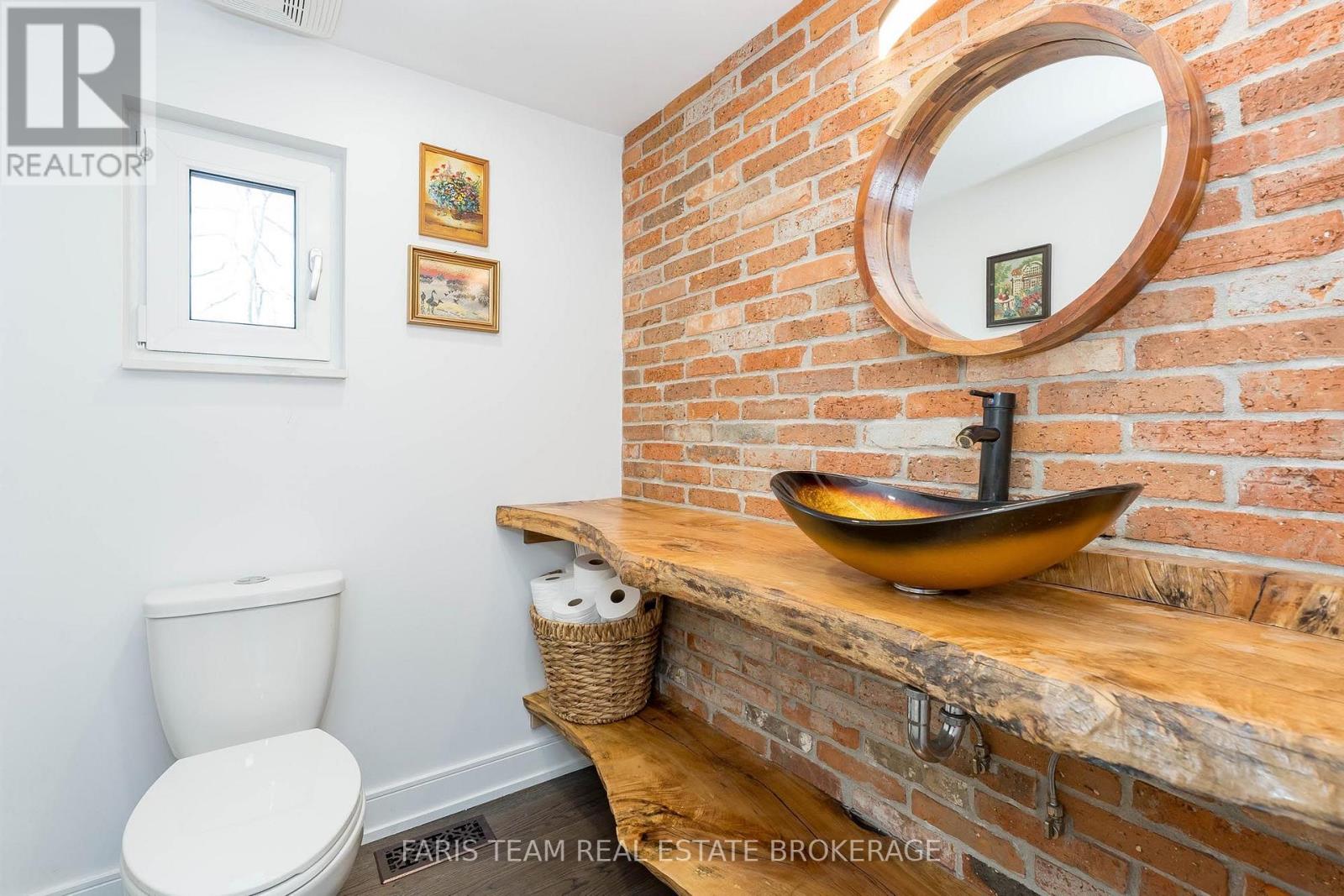 3951 Alberta Avenue Property Photo 19
