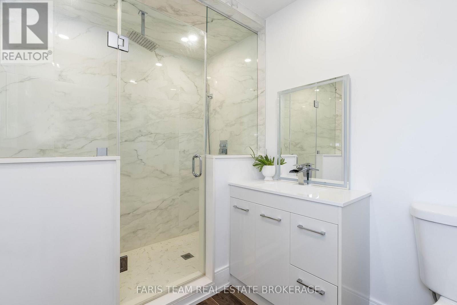 3951 Alberta Avenue Property Photo 28