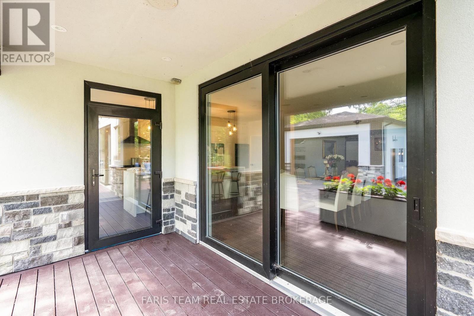 3951 Alberta Avenue Property Photo 35