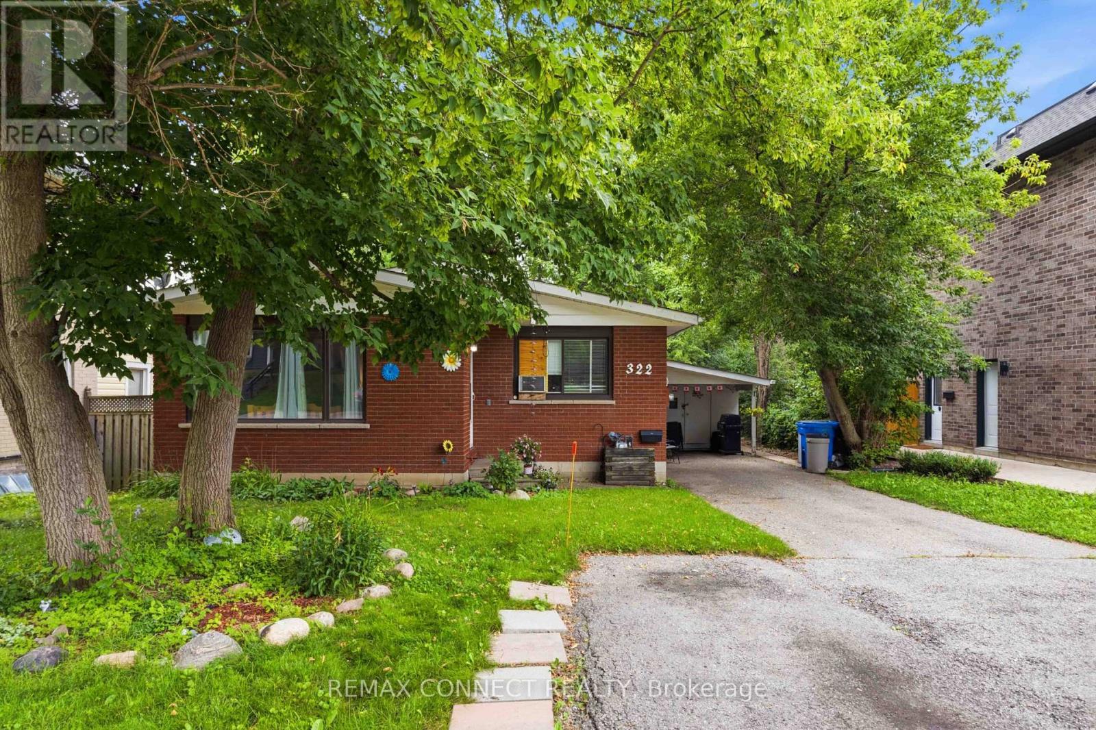 322 ANDREW STREET Property Photo 1