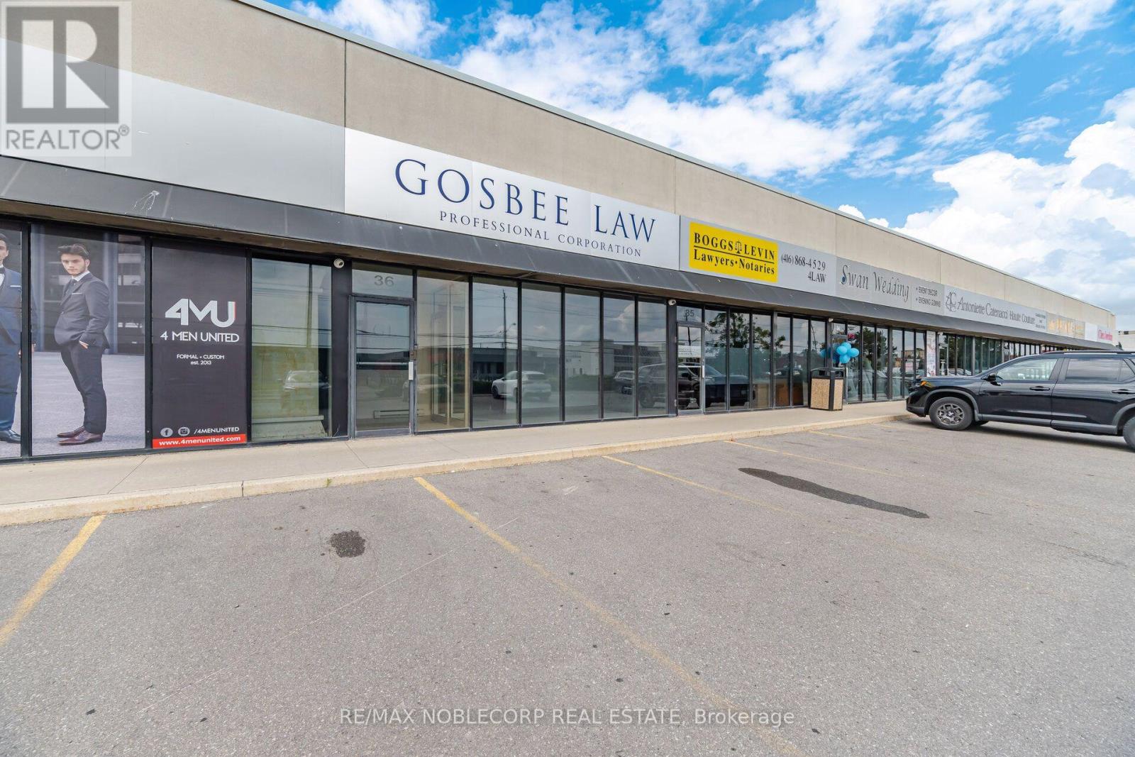 36 - 4040 Steeles Avenue W Property Photo 3