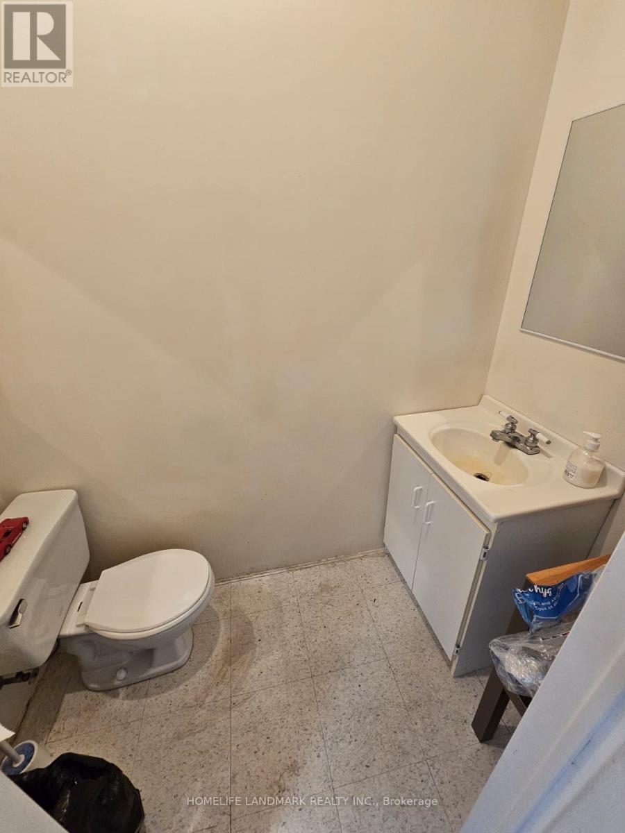 4 - 7725 Birchmount Road Property Photo 7
